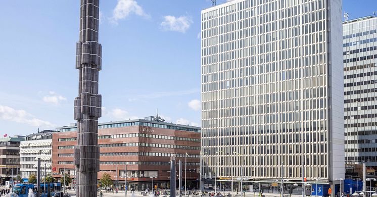 Space arena i Sergelskrapan som Stureplansgruppen öppnar i augusti för nya upplevelser bjuder på en unik 20 meters bred bildskärm med avancerad sändningsteknik och imponerande visuell upplevelse.