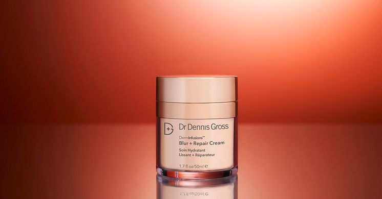 BLUR THE LINES, PLUMP AND FIRM! DermInfusions™ Blur + Repair Cream