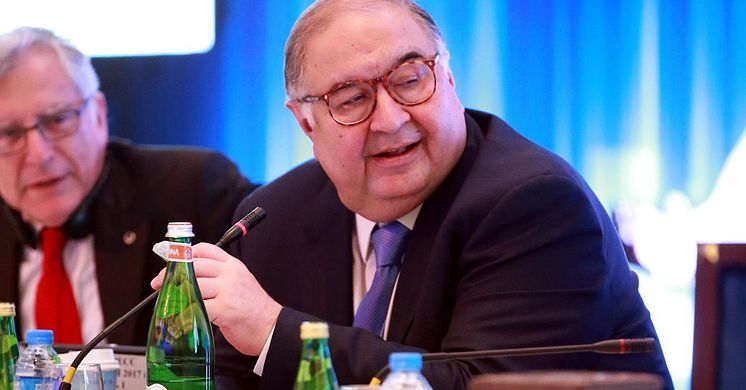 Just elected – now he resigns. Alisher Usmanov was elected president of the International Fencing Federation on Saturday. On Sunday morning he "stepped back".