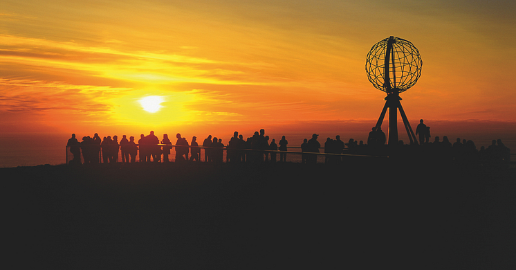 Best Places to See the Midnight Sun in Northern Norway – A Complete Guide