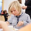 8 av 10 unga tycker inte att skolan ska servera enbart vegetarisk mat.