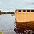Vattennivån är hög vid kallbadhuset vid Måns Ols i Sala