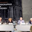 Study team with Meggi Pieschel (left), Jens Ebert (second from right) and Susanne zur Nieden (right) (Photo: Michael Olbrich-Majer/Demeter Germany)