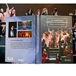 Buch zum ‹Parsifal› am Goetheanum in der Inszenierung von Jasmin Solfaghari (Buch: Schott Music; Hintergrundbild: François Croissant)
