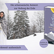 Schamanin Annabelle Wimmer Bakic vor schneebedeckten Bäumen mit ihrem Buch 'Das Volk der Winde'