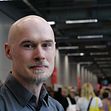 Johan Falk tilldelas Guldäpplejuryns säskilda pris 2024. Foto: Bo Helmersson.