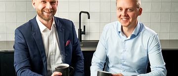 Sigmund Hagehaugen, CFO i Solibo t.v. Magnus Babsvik Daglig leder t.h.