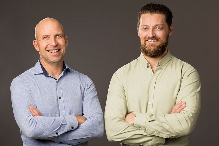Manfred Gustafsson och Niclas Lindner, Projekt- och Installationsledare på ALFRED Consulting.
