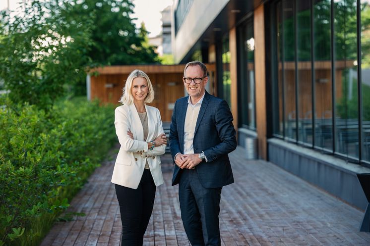 Guro Steine, koncerndirektör kommunikation och hållbarhet och Kim Robert Lisø, koncernchef på GK
