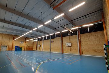 LED-limpan belyser Högalidshallen i Finspång