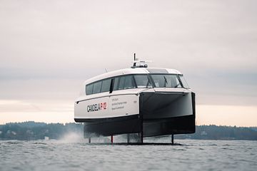 The 30-person Candela P-12 is the first electric passenger ship with high speed and long range, thanks to underwater wings - hydrofoils. A flight control computer stabilizes the vessel, preventing sea sickness even in rough weather.
