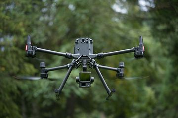 Die neue DJI Zenmuse L2 erhöht die Präzision, Effizienz und Zuverlässigkeit der 3D-Datenerfassung