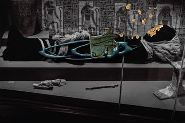 Ny konst i Medelhavsmuseets egyptiska gravkammare