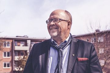 En era tar slut – en ny tar vid