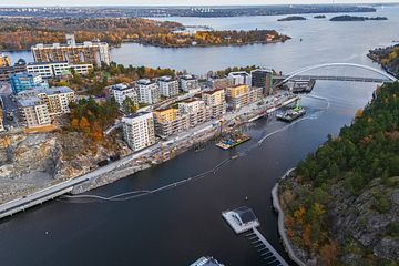 Patriam förvärvar och tillträder fastigheten Nacka Sicklaön 38:49 från Peab. Fastigheten är belägen på Kvarnholmens solsida.