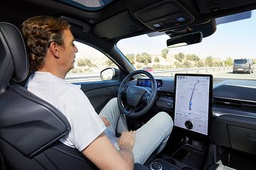 Slip hænderne fra rattet, når du cruiser på motorvejen med Ford BlueCruise