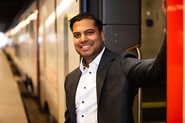 Sheron Fernando, affärschef för Transdevs uppdrag Mälartåg om första driftveckan. 