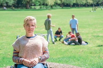 Jugendliche mit Beeinträchtigung sind besonders häufig von Mobbing betroffen Copyright: Simin Kianmehr / Aktion Mensch