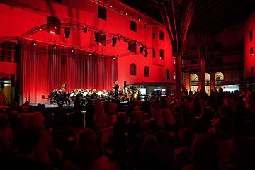 Die Lange Nacht der Musik – Münchner Symphoniker spielen in der Stadtsparkasse München