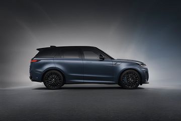 DEFINITIONEN AF SPORTSLIG LUKSUS: NY RANGE ROVER SPORT SV EDITION TWO