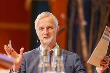 Jakob Lagercrantz talade under Svebios konferens Advanced Biofuels Conference 2018. Foto: Alan Sherrard
