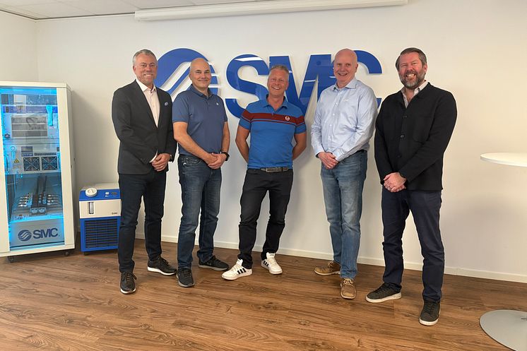 Från vänster: Servi Teknik - Fredrik Ståhl, Hans Gustafsson och Markus Thärning. SMC - Mikael Andersson och Marcus Mazetti