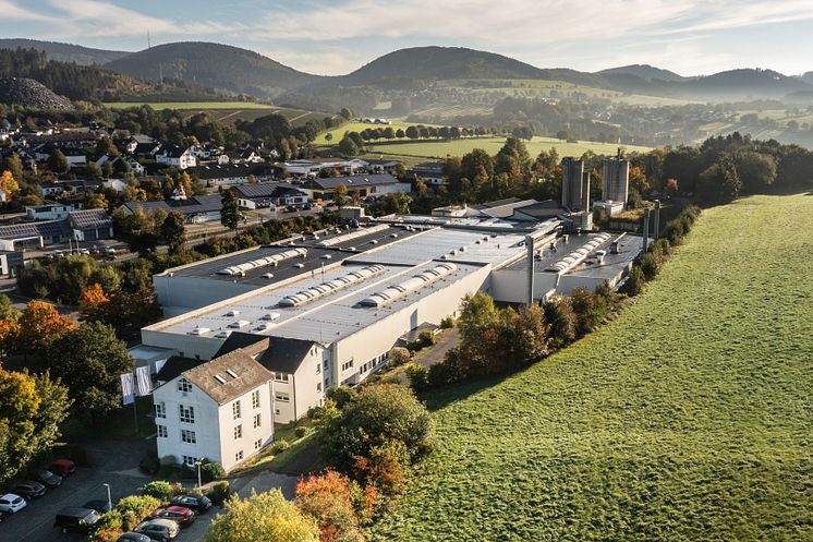 burgbad hat an allen drei deutschen Standorten (hier Bad Fredeburg/Schmallenberg) ein Energiemanagementsystem nach ISO 50001 