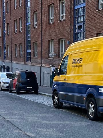 VW eCrafter ute på leveringsoppdrag i Oslo sentrum