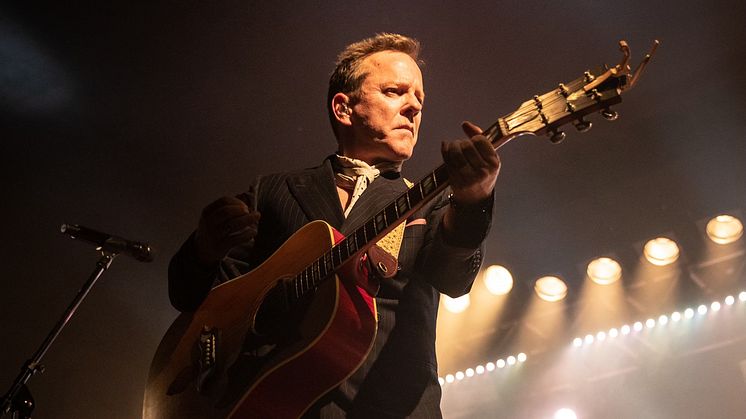 Kiefer Sutherland klar för Grönan Live