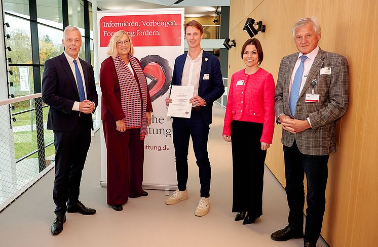 Foto_DHS_Gruppe_Martina-Grote-Wissenschaftspreis-Frauenherzen_2024.jpg