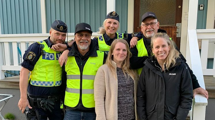 Samverkan mellan kommun, polis, kyrka, region, frivilliga vuxna och föreningsliv bidrar till ett tryggare centrum under lördagens cruising. Fotograf: David Nilsson