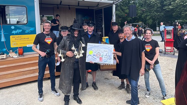 Dorfheldentour in Niederbayern: Tanz der Vampire in Teisnach