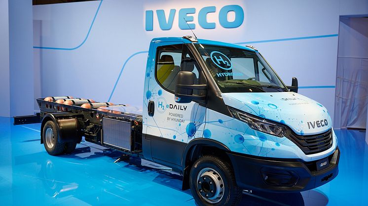 IVECO_eDAILY_FCEV_Prototype_Engineered_by_Iveco_Group_Powered_by_Hyun_623585
