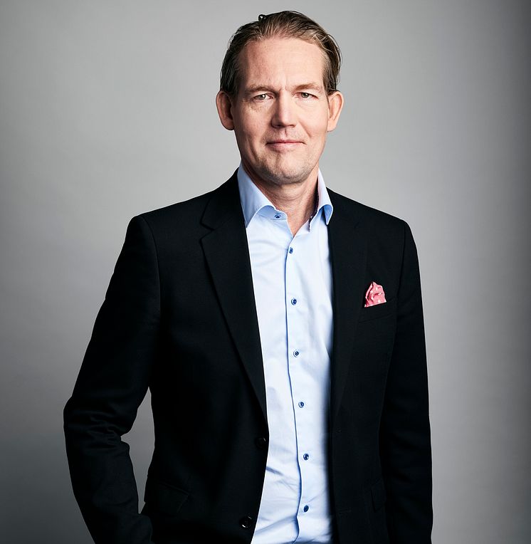 Henrik Boström Marknads- och försäljningschef