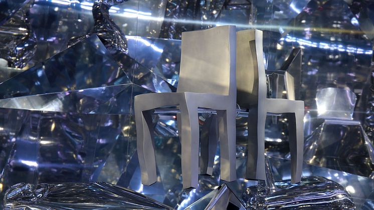 GRASSI Leipzig - Ausstellung A CHAIR AND YOU by Robert Wilson