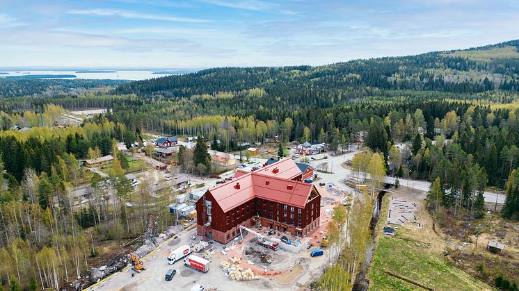 Lämmin Koti OY valitsi Knauf Insulationin kumppanikseen rakentamaan energiatehokasta hotellia Kolin kansallispuistoon.