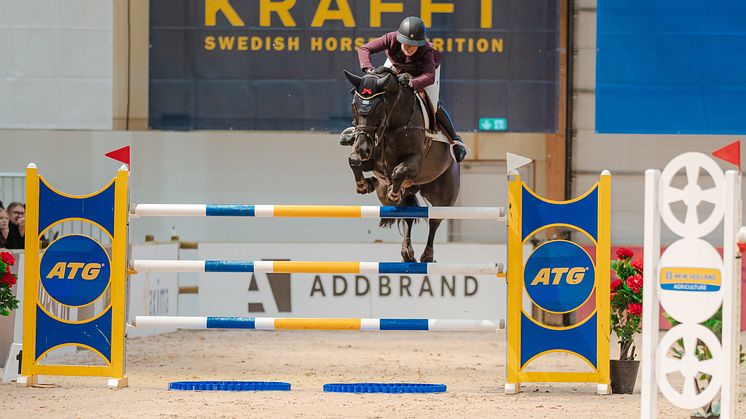 Emma Emanuelsson stal showen och lyfte taket i kvällens kval till Jönköping Grand Prix