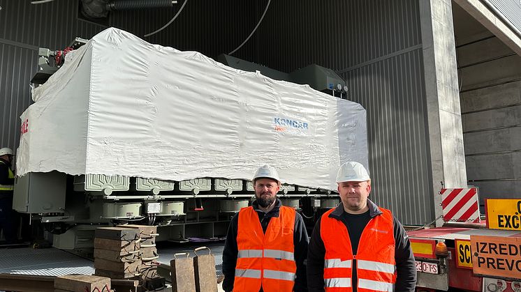 Ein neuer Trafo für das Umspannwerk Föhrenwald