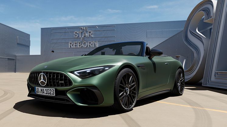 Mercedes-AMG SL 63 S E PERFORMANCE har en systemeffekt på 816 hästkrafter och ett maximalt vridmoment på hela 1 420 Nm