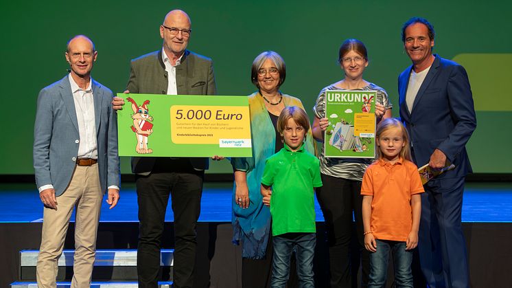 Gemeindebibliothek Krailling erhält Kinderbibliothekspreis 2023