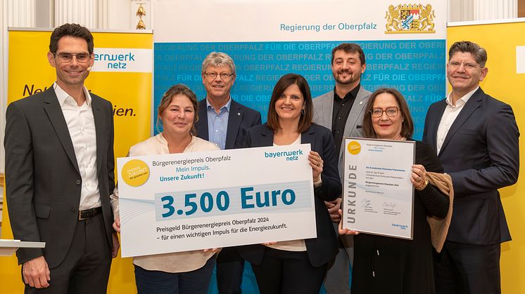 Bürgerenergiepreis Oberpfalz 2024_Preisträger Grundschule Pettendorf.jpg