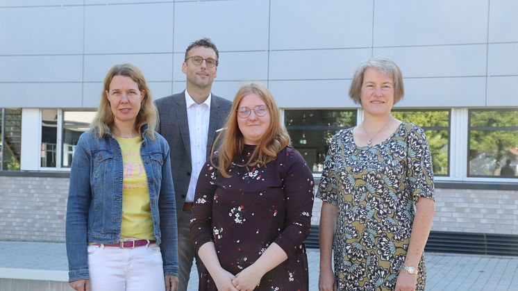 Desireé Sander ist Jahrgangsbeste bei der IHK-Prüfung 2022