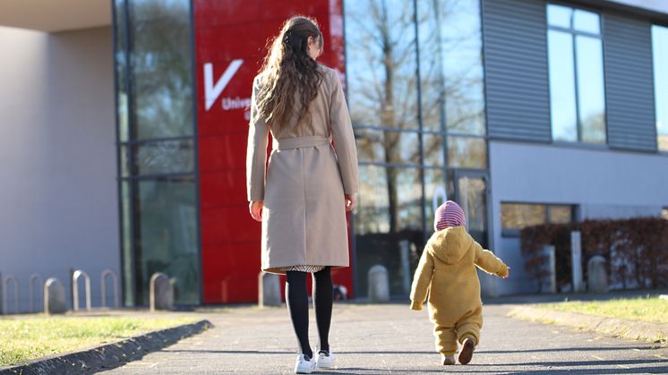 Studieren mit Kind | „Ich könnte mir keine bessere Betreuung für meine Tochter vorstellen“