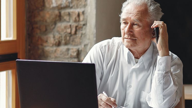 Senior*innen-Beratung am Telefon | Hilfe bei Smartphone, Tablet, Computer, Internet und Co.