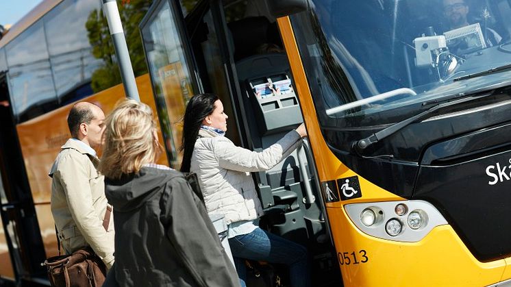 Resan med linje 230 mot Helsingborg blir snabbare när väntetiden, byte till linje 250,  i Billesholm blir kortare på fler turer. Foto Johan Persson/Skånetrafiken. 