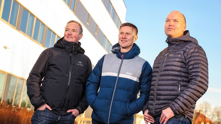 Toppledelsen: Lars Krangnes, Odd Sverre Østlie og Atle Gerhardsen søker nye hoder for fortsatt vekst i Cautus Geo. Foto: Jørn Grønlund.