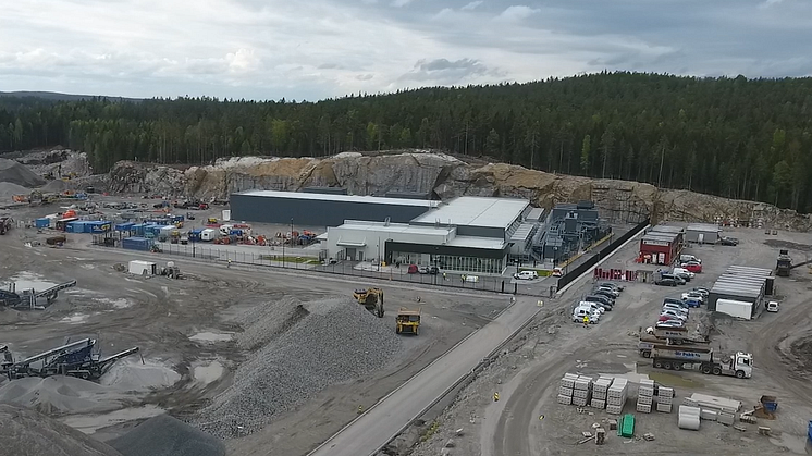 Busy work at the construction site of the DC3-Oslo expansion. 