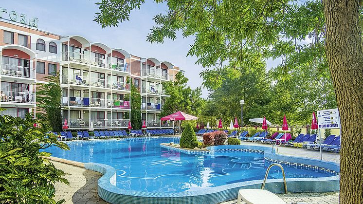 Das 4-Sterne Hotel Longosa Garden am Sonnenstrand in Bulgarien eignet sich wunderbar für einen Familienurlaub in den Sommerferien.