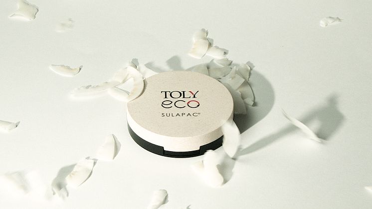 Eco-friendly packaging for compacts
