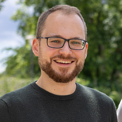Christopher Holzem